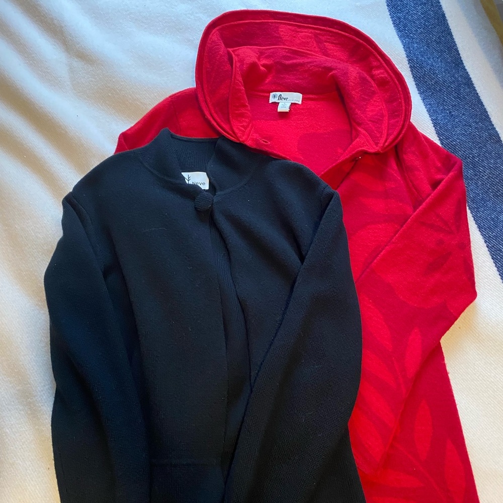Neve Sweater Bundle Size L — Red Floral Knit + Black Jacket Cardigan Set